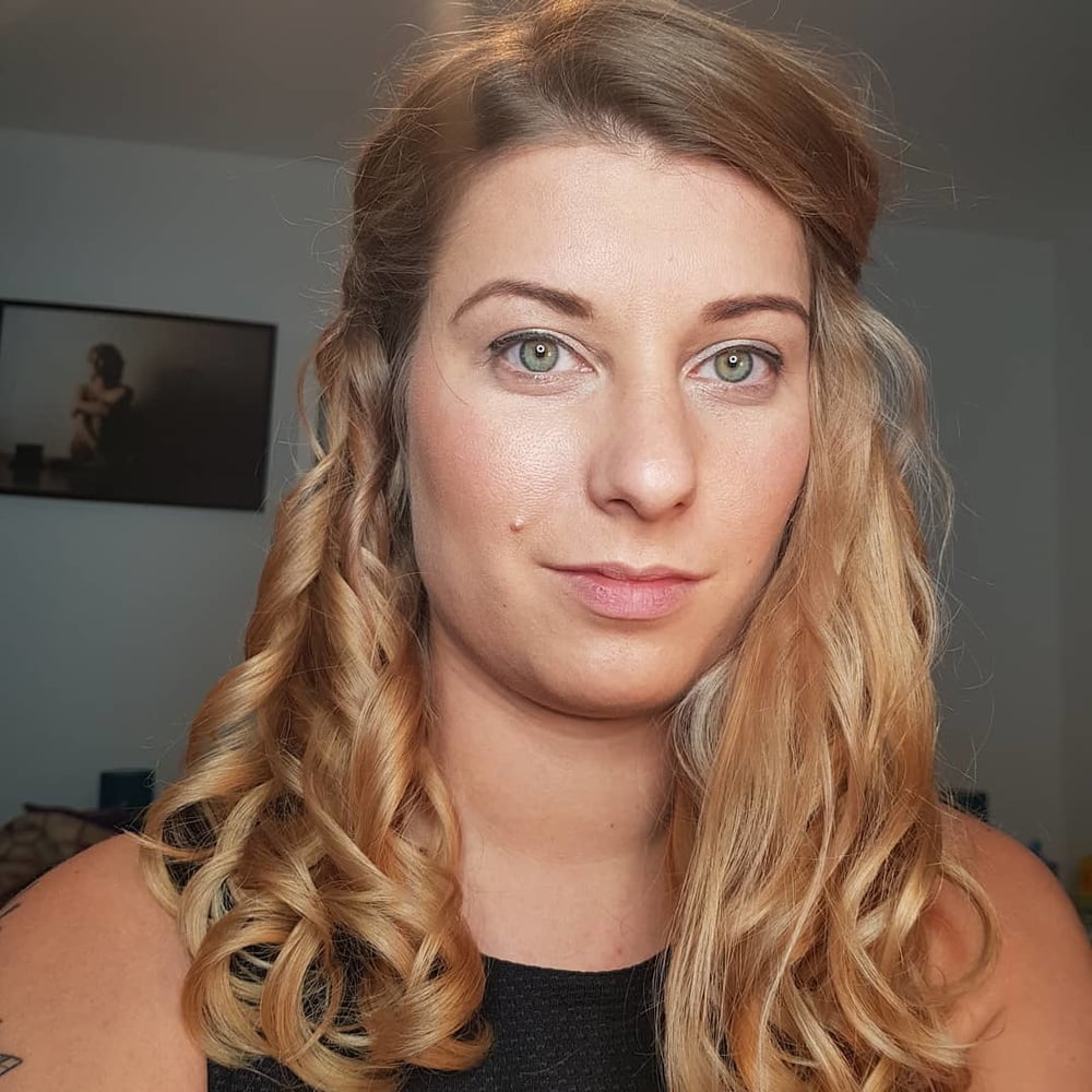 夜遊び
 #93680886