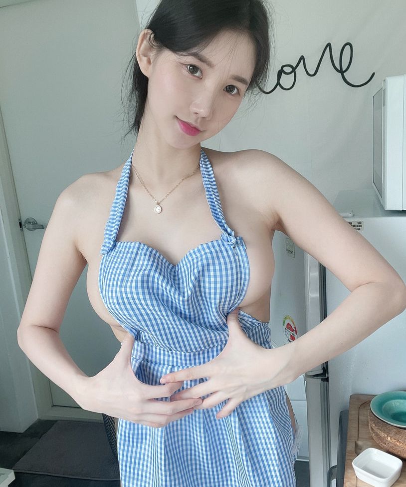 2km_2km nackt #108030863