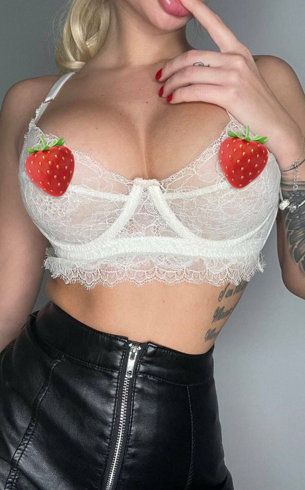 Annpergibenko desnuda #108043943