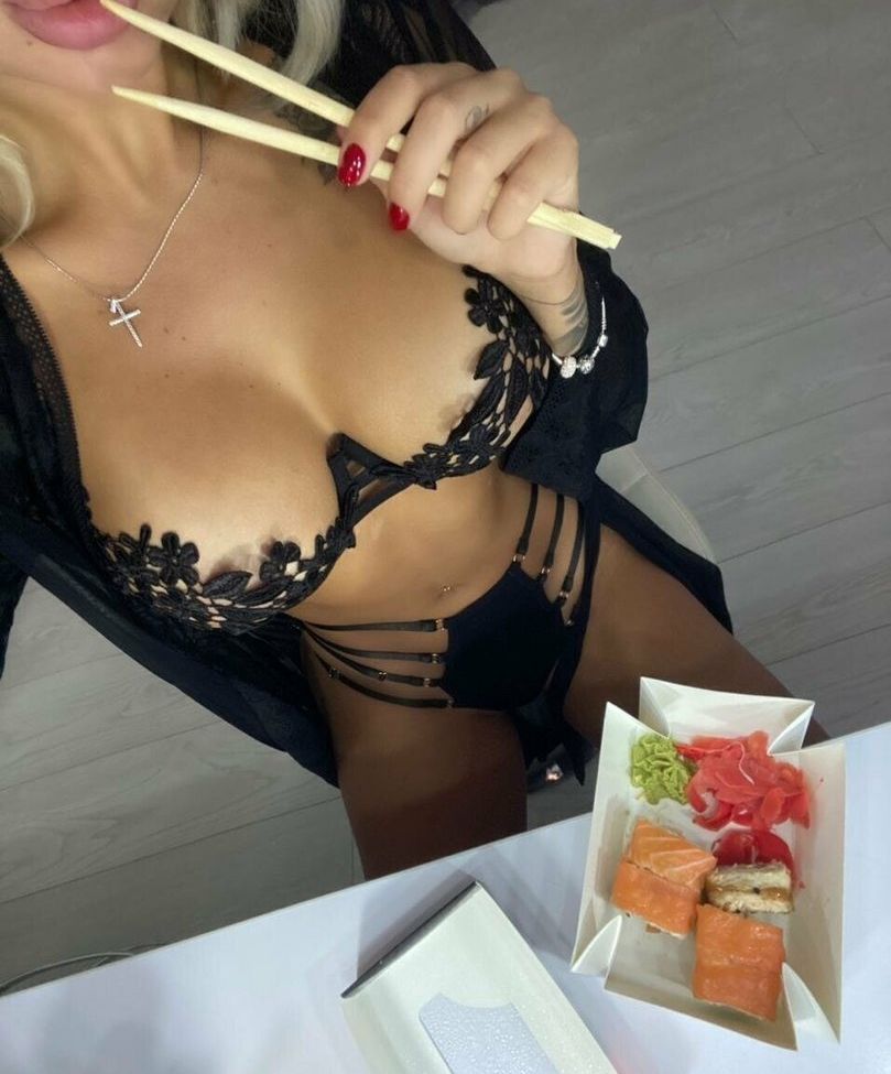 Annpergibenko desnuda #108044032