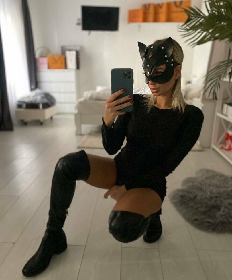 Annpergibenko desnuda #108044057