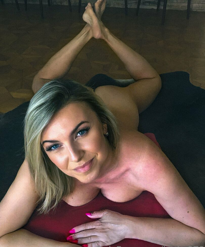 Janka978 nude #109726763