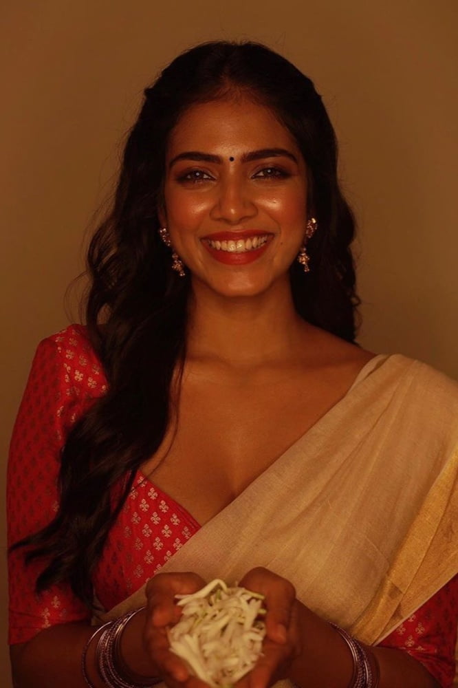 Malavika Mohanan #80284887