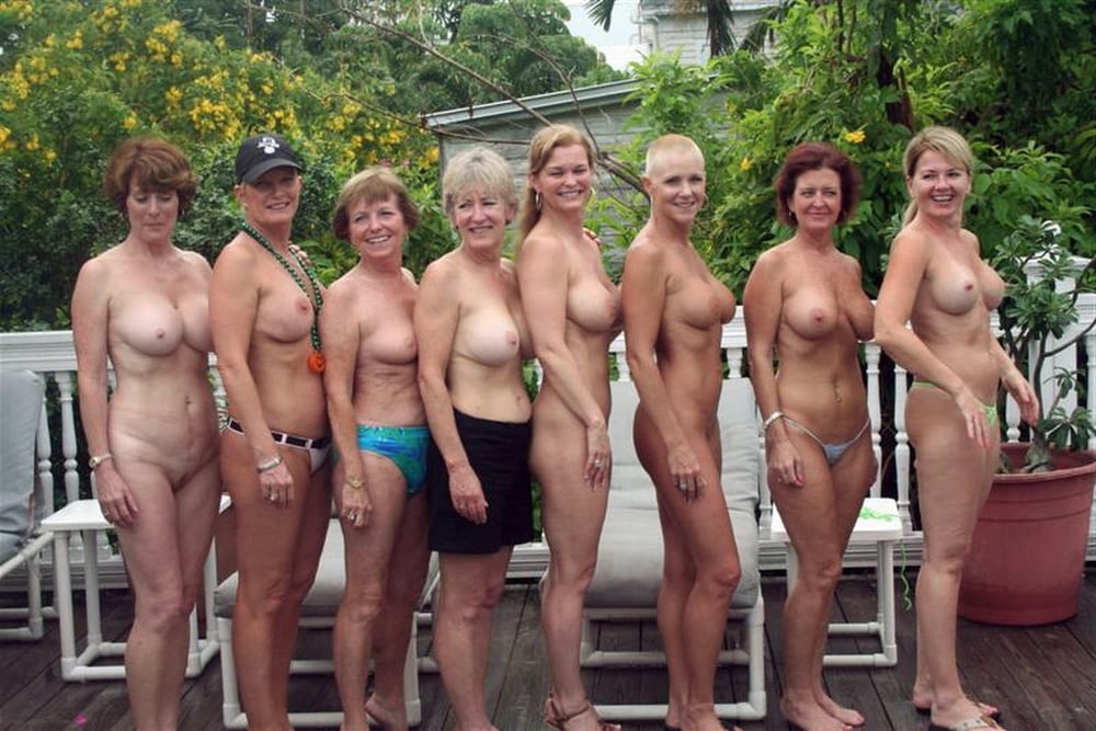 Milfs in groups #99480212