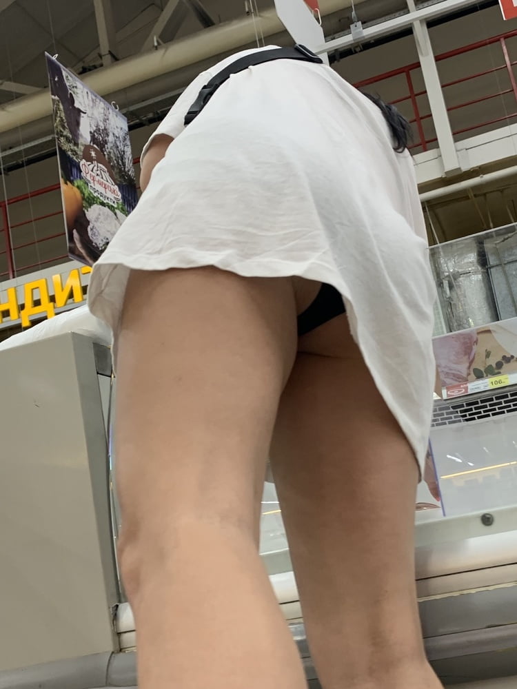 Bella signora della palestra. culo sexy upskirt
 #93008570