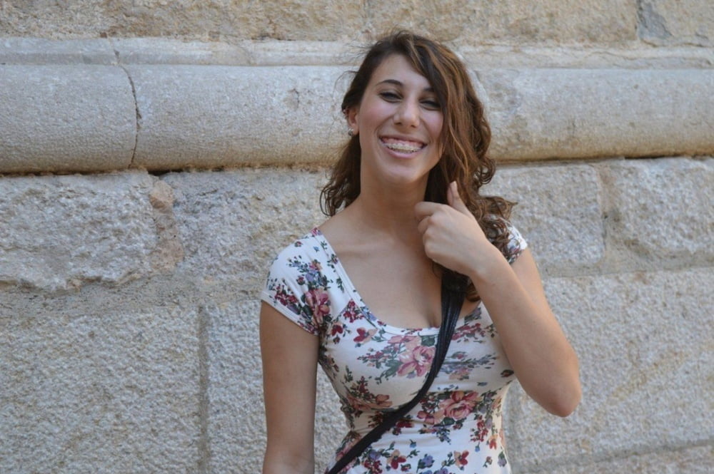 ベアトリーチェ 25歳 イタリア人 娼婦
 #79837976