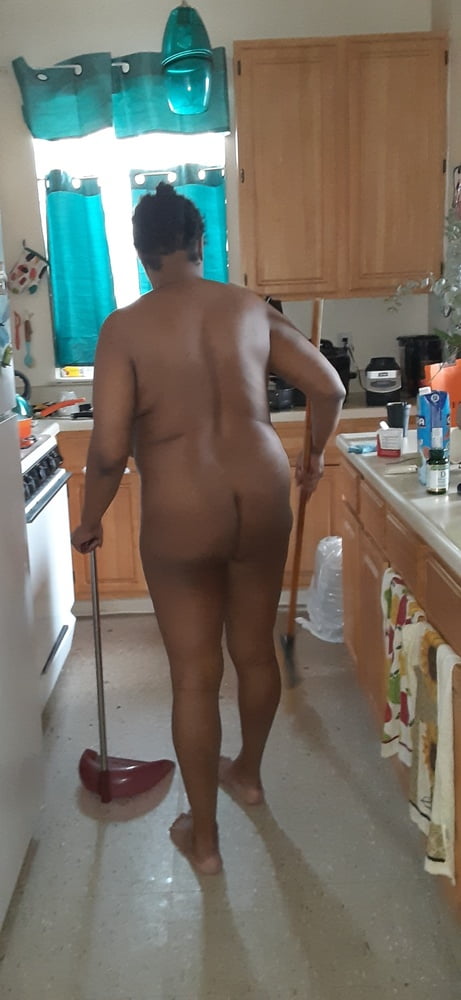 BUSTY BLACK MOM ASS AND TITTIES #92239625