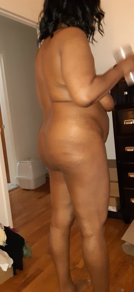 BUSTY BLACK MOM ASS AND TITTIES #92239775