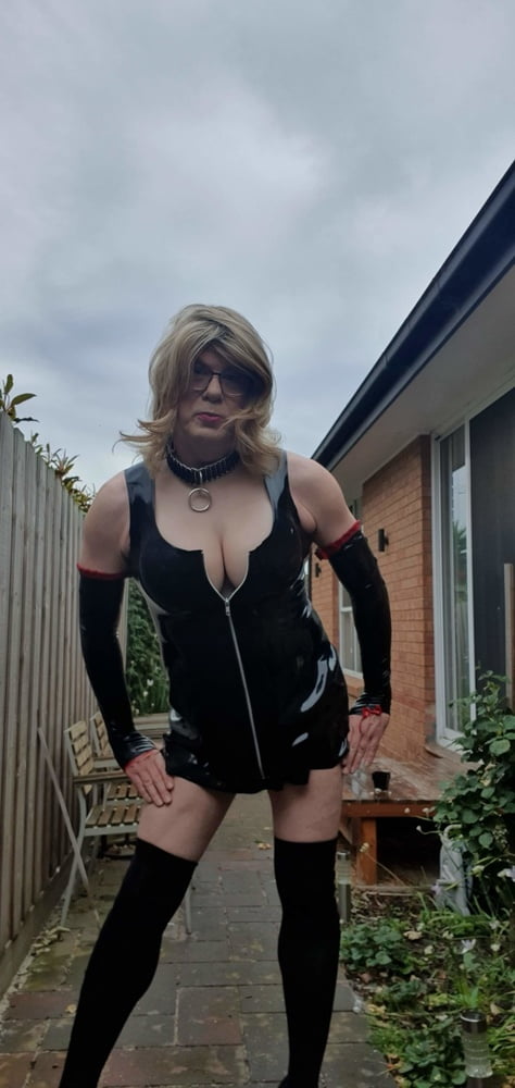 Rachel Latex Wears a Very Short Dress #106978888