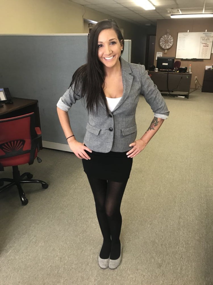 Hot niagara falls, ny girl
 #105855402