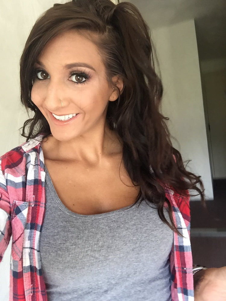 Hot niagara falls, ny girl
 #105855408