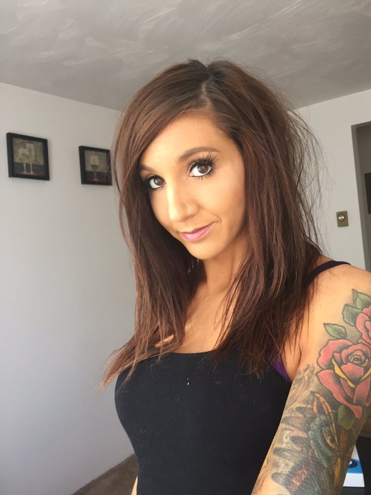 Hot niagara falls, ny girl
 #105855424