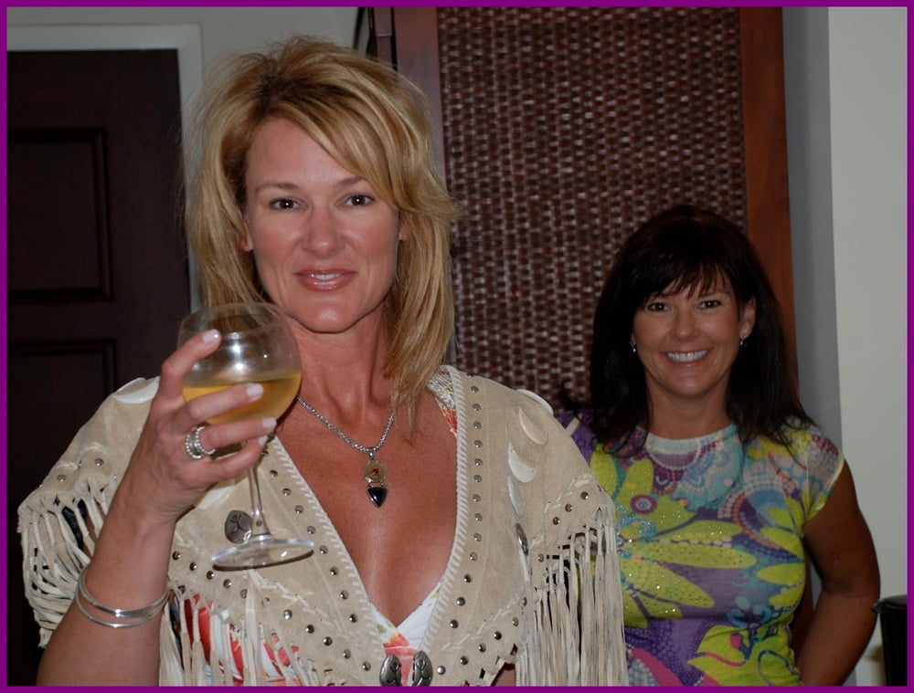 more milfs #89585700