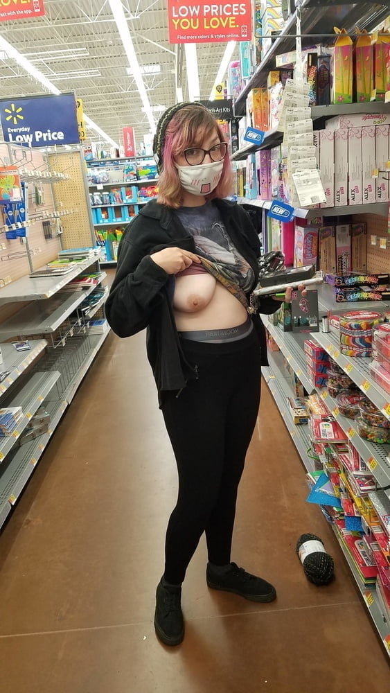 Cuarentena chicas calientes
 #90438111