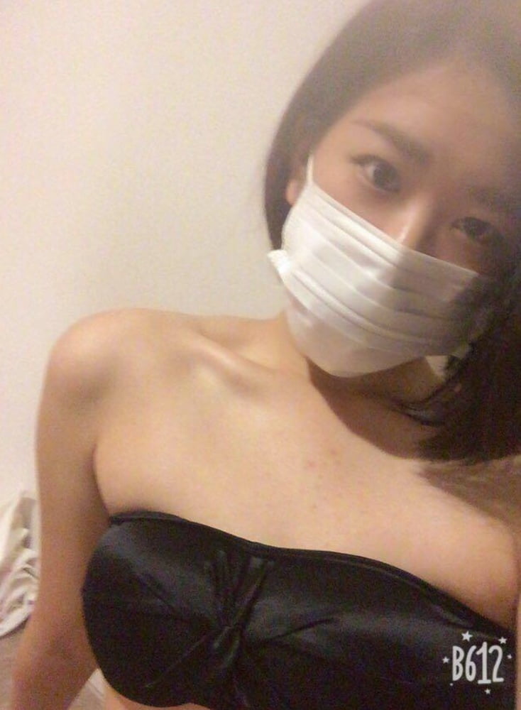 Cuarentena chicas calientes
 #90438351