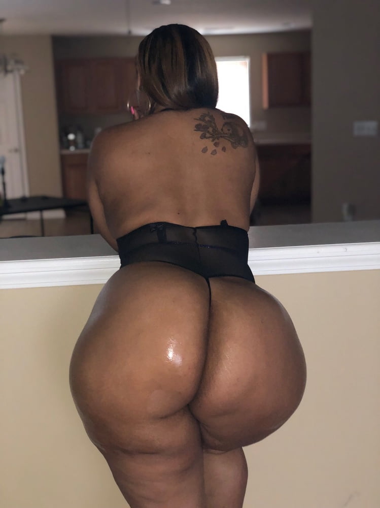 BUBBLE BUTTS #101618920
