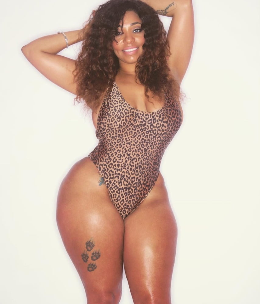 BUBBLE BUTTS #101619568