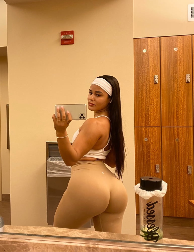 BUBBLE BUTTS #101620033