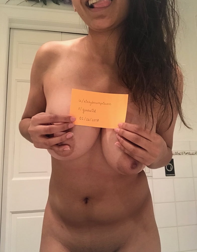 Sexy indisches Babe große Brüste schöner Arsch
 #103676582
