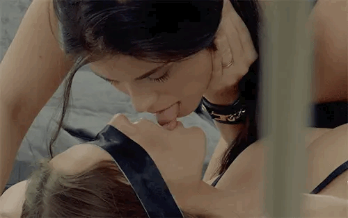 ホットなレズビアン・キス
 #96681180