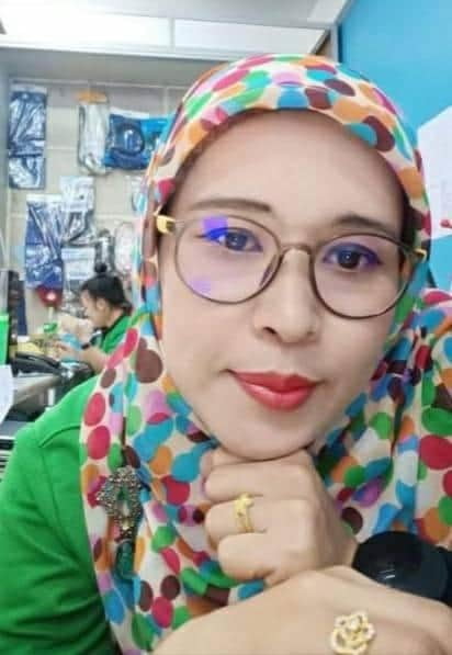 sexy Ibu di rumah #88200094
