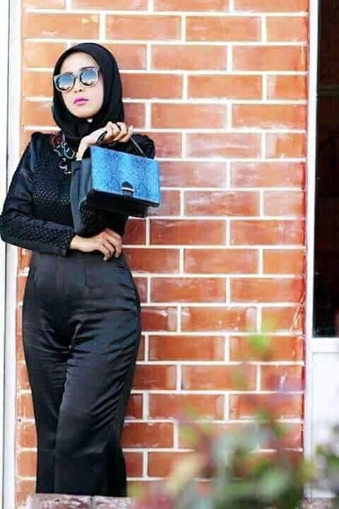 sexy Ibu di rumah #88200096
