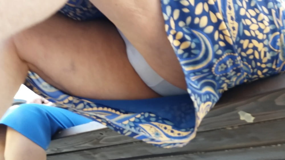 Porche maduro esibizioniste
 #89894692