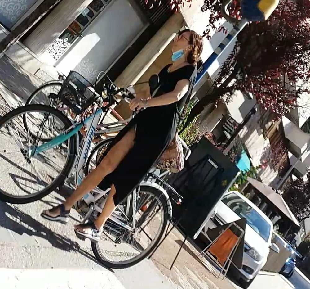 Porche maduro esibizioniste
 #89894711