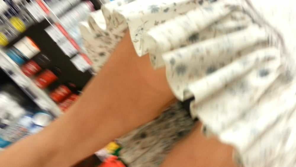 Porche maduro esibizioniste
 #89894726