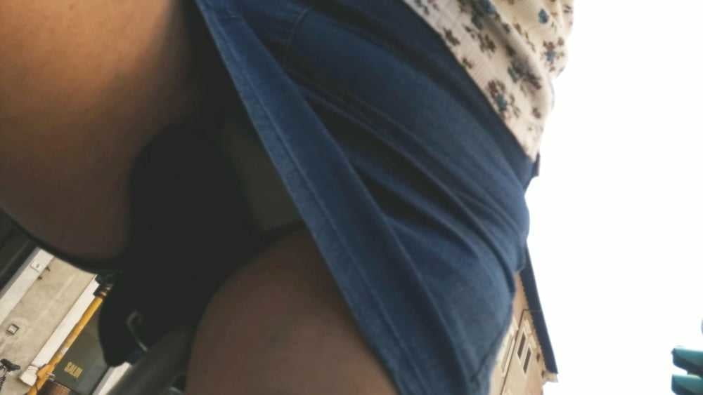 Porche maduro esibizioniste
 #89894745