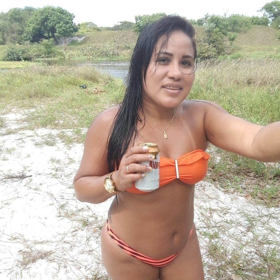 Reina Tita Ferreira #88867838