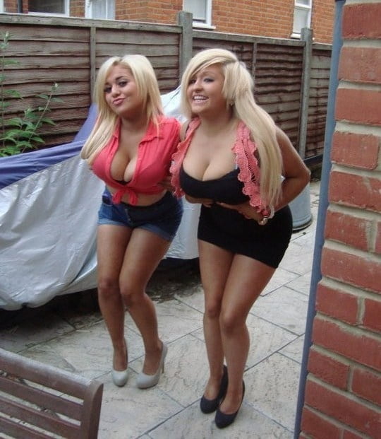 Bimbo Pairs #94616193