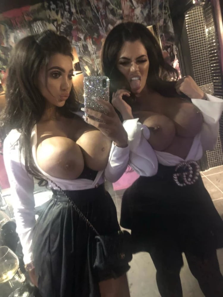 Bimbo Pairs #94616257