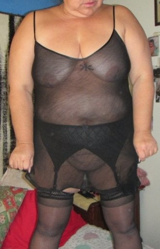 Tetona le encanta exhibirse v
 #90149923