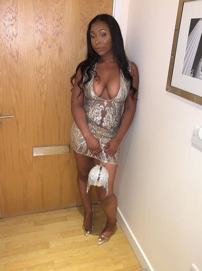 Heiße Outfits 56
 #103011369