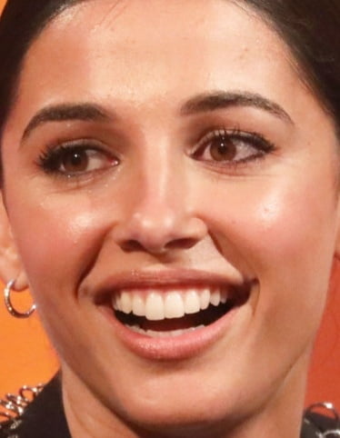 Naomi scott
 #93815295