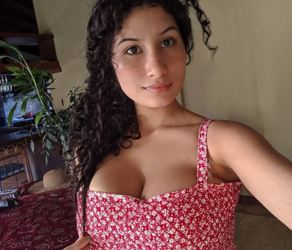 Instagirl isabella rodriguez
 #96256662