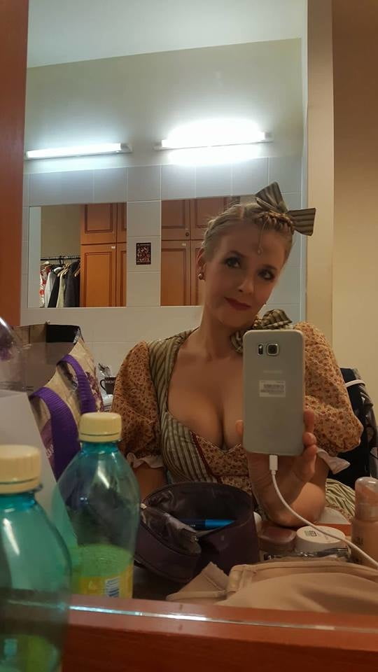 Anna peller (attrice e cantante ungherese) non nuda
 #95382844