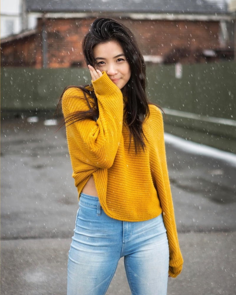 Insta babe 16
 #100984676