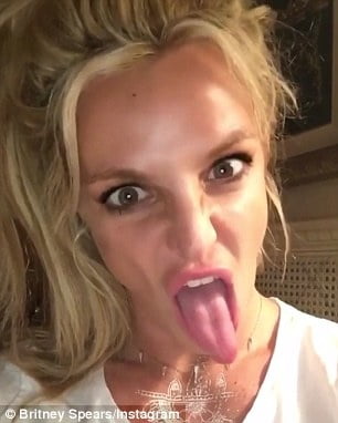 Britney spears caliente
 #106597522