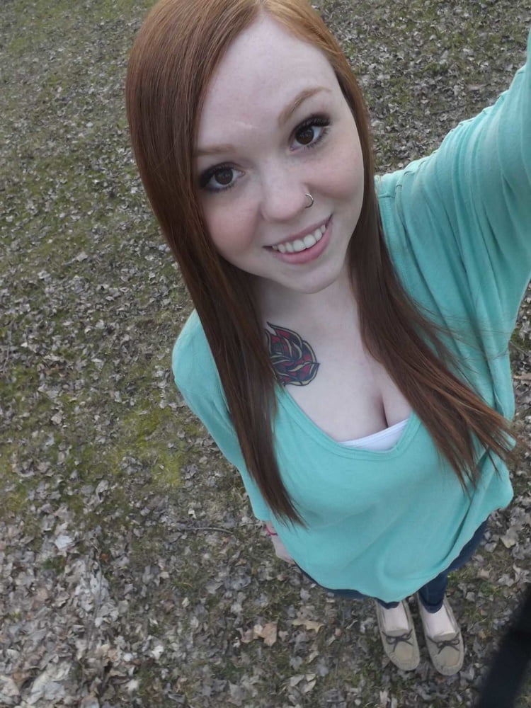 Ma rousse preferee #89494318