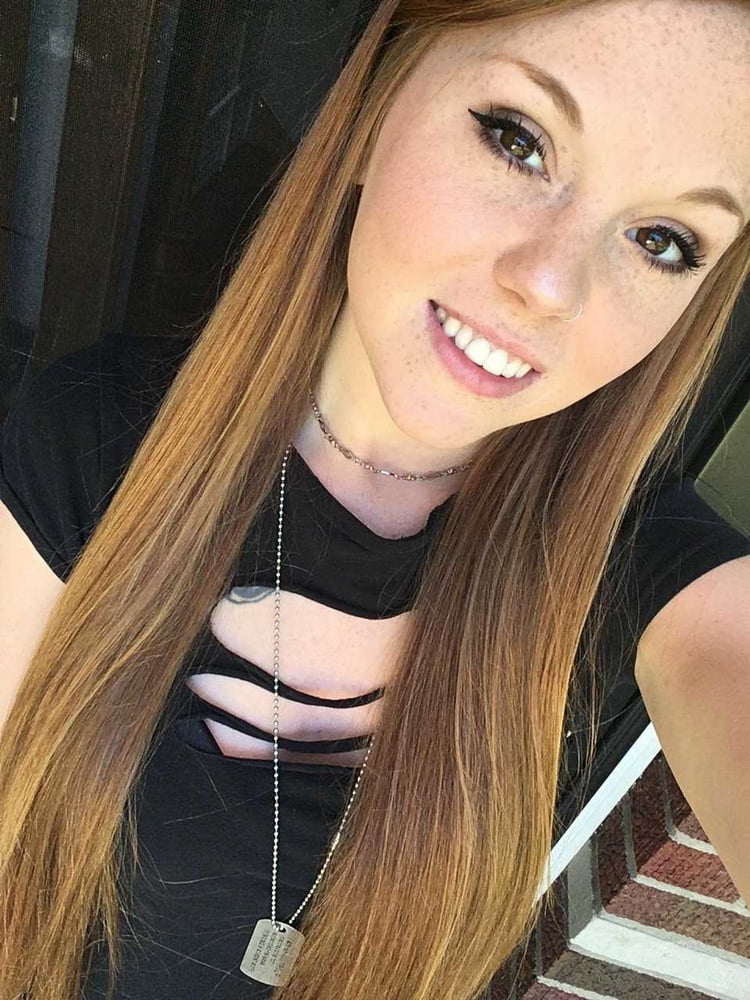 Ma rousse preferee #89494329