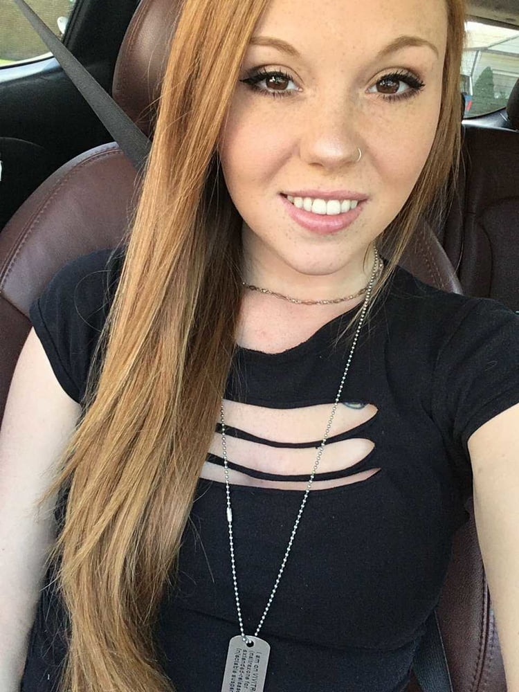 Ma rousse preferee #89494330