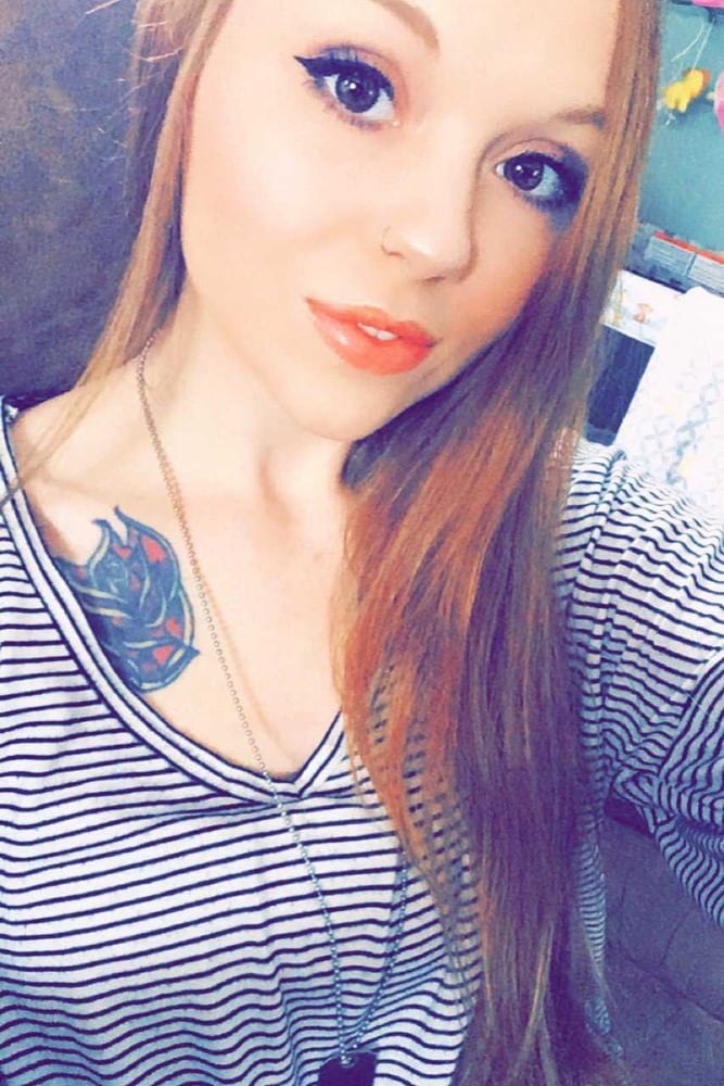 Ma rousse preferee #89494336