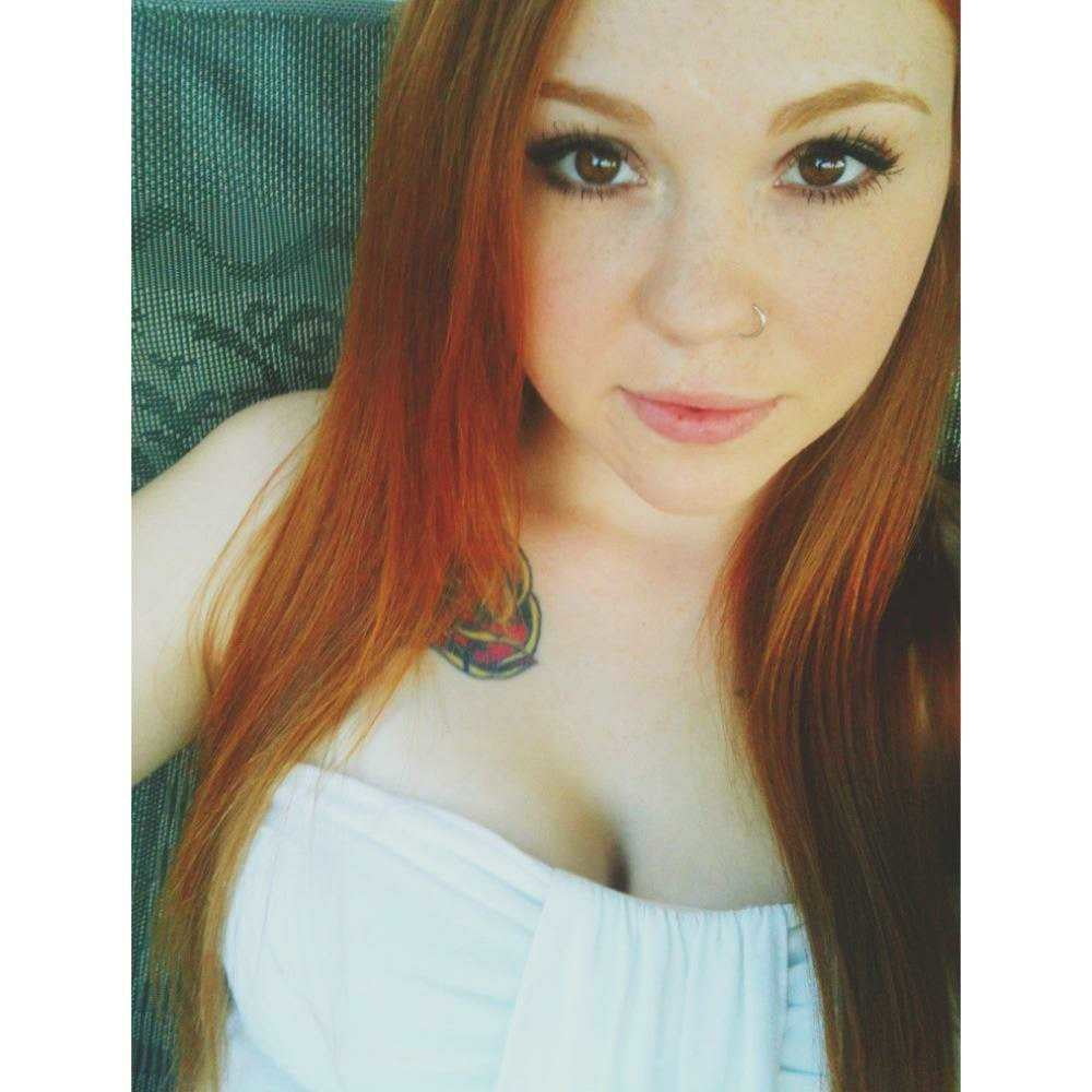 Ma rousse preferee #89494359