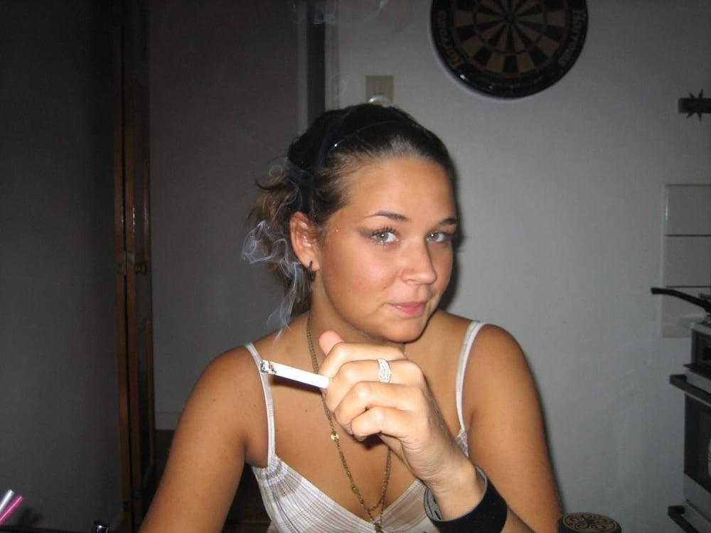 Marlboro Mädchen mischen
 #94224815