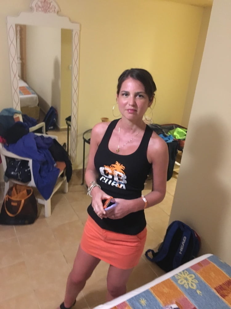 Exposed webslut for repost
 #89902014