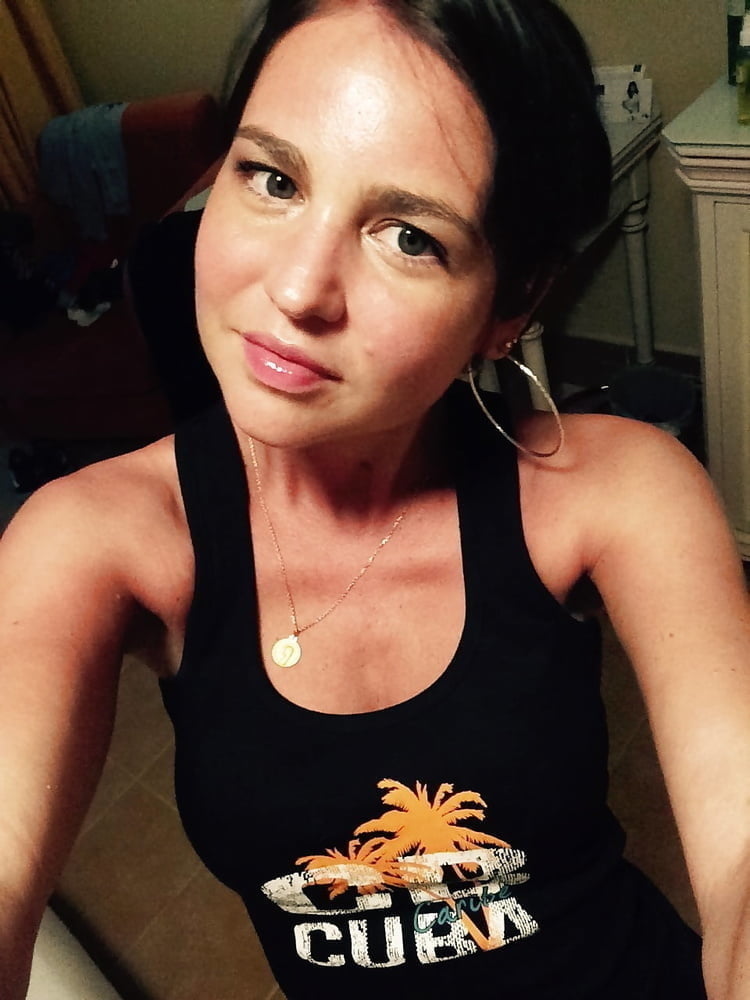Exposed Webslut For Repost #89902237