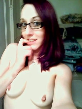 Exposed Topeka, KS webslut Cassandra spread and ready #101200018
