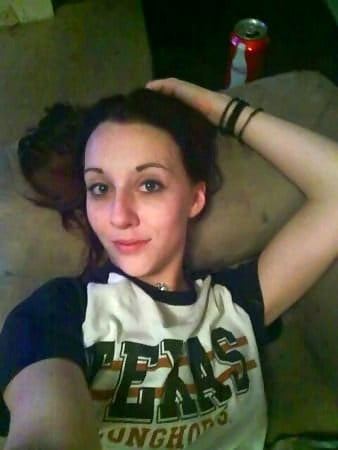 Exposed Topeka, KS webslut Cassandra spread and ready #101200027